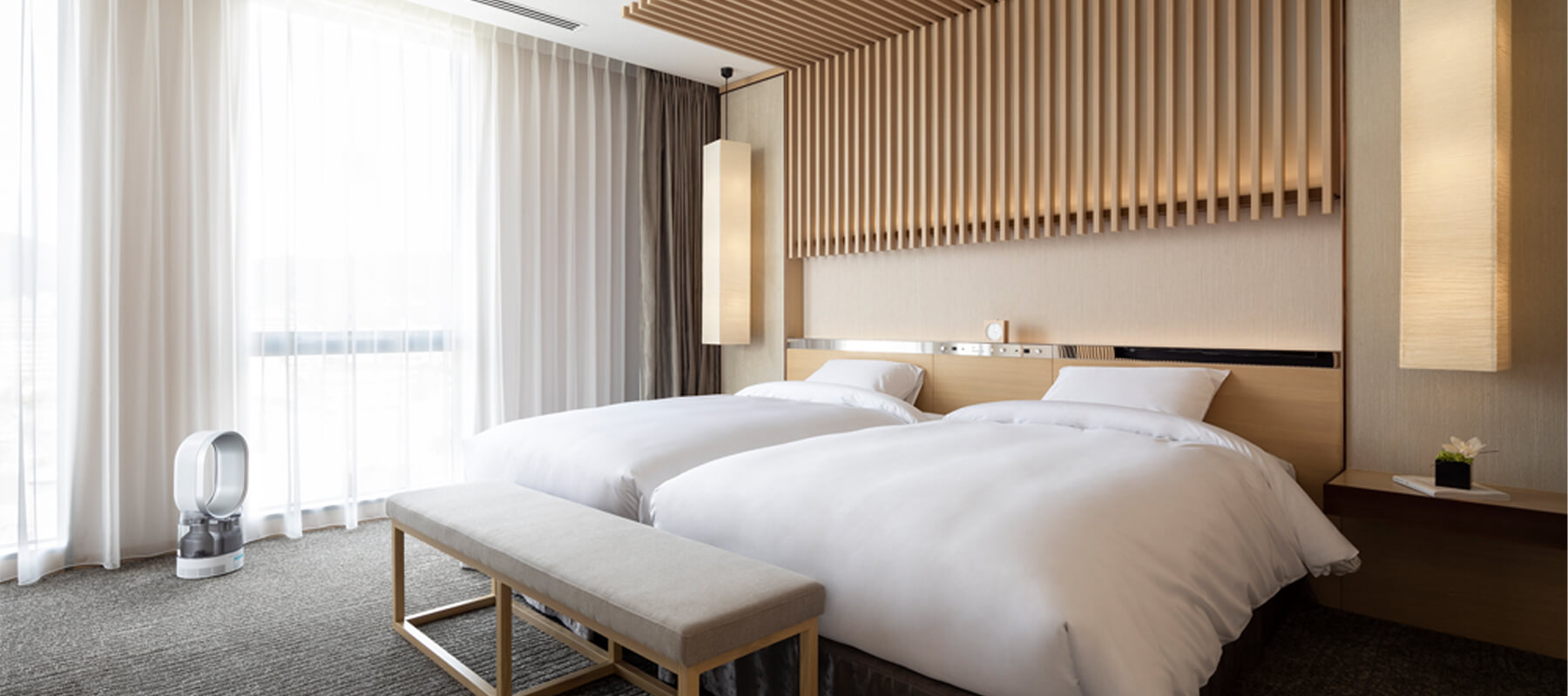 kv_premium_suite bedroom